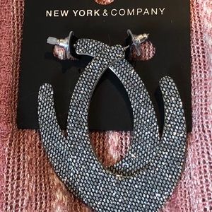 🎉4 for 20 🎉Large black/gray earrings